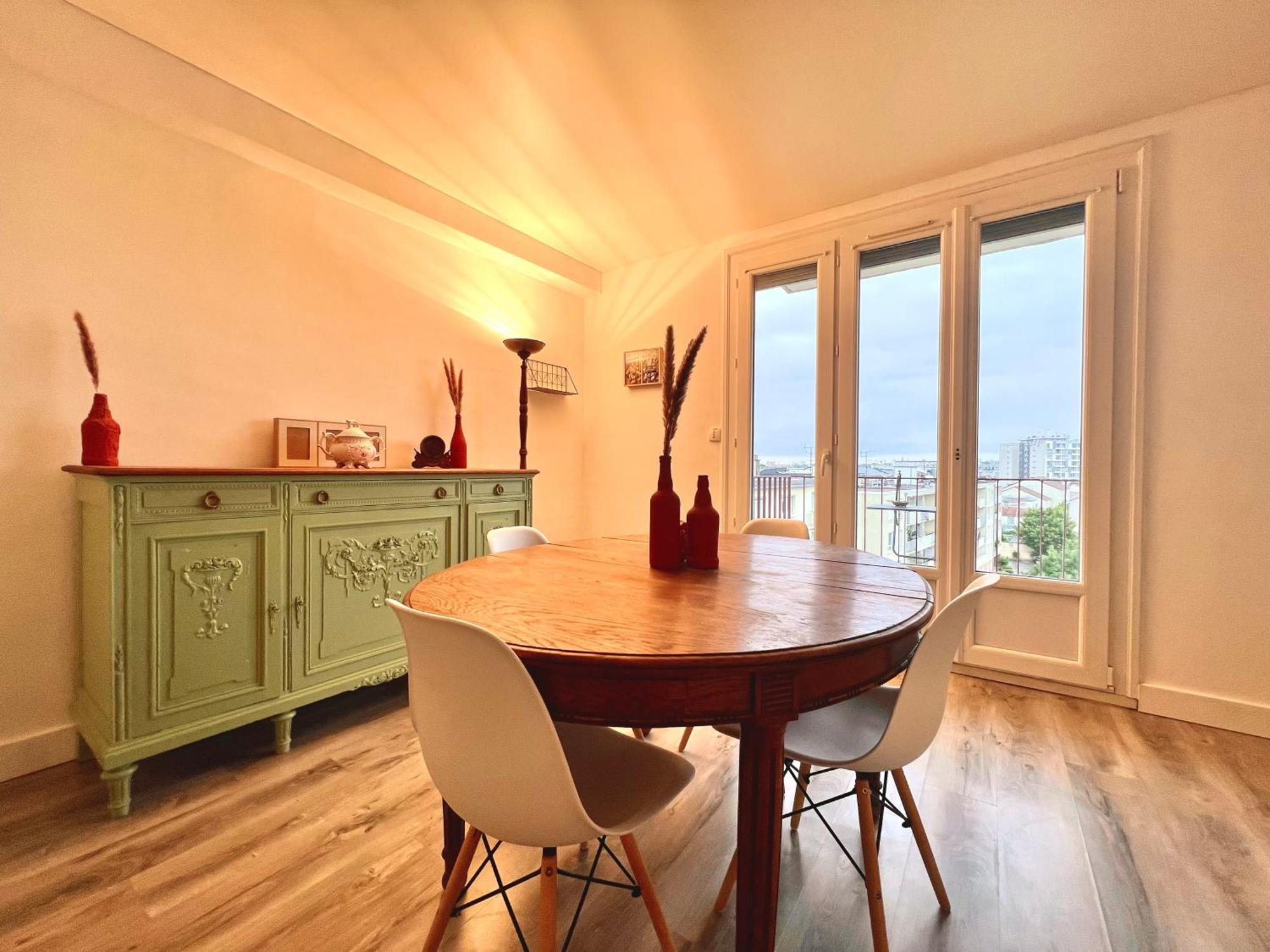 Appartement Proche Gare, 6 Voyageurs Et Stationnement Gratuit رانس المظهر الخارجي الصورة
